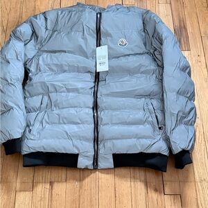 Moncler Mens Light Gray Quilted Puffer Jacket with Black Trim new Montclair coat